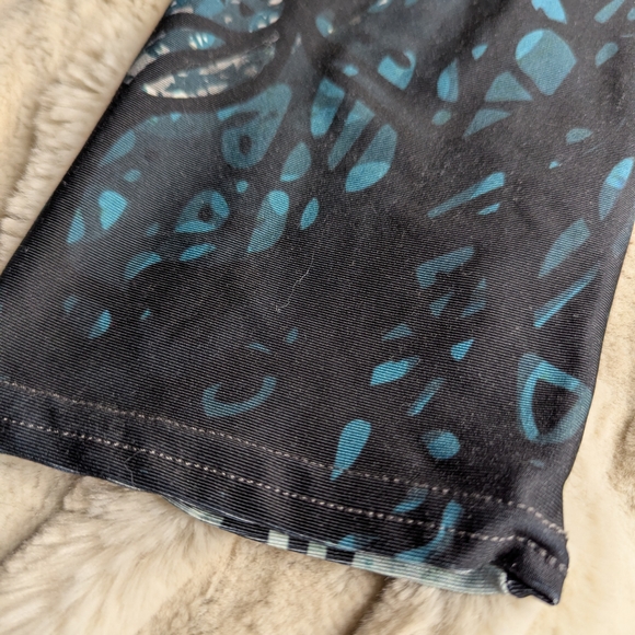 Kristina Benson Medium Green and Black Abstract Women's Leggings - Picture 5 of 13